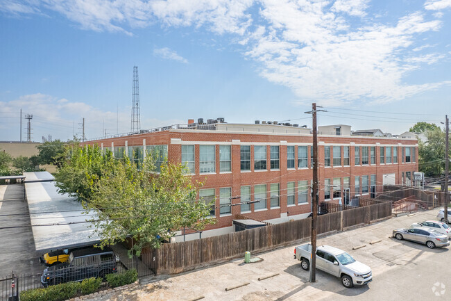 Photo - Live Oak Lofts