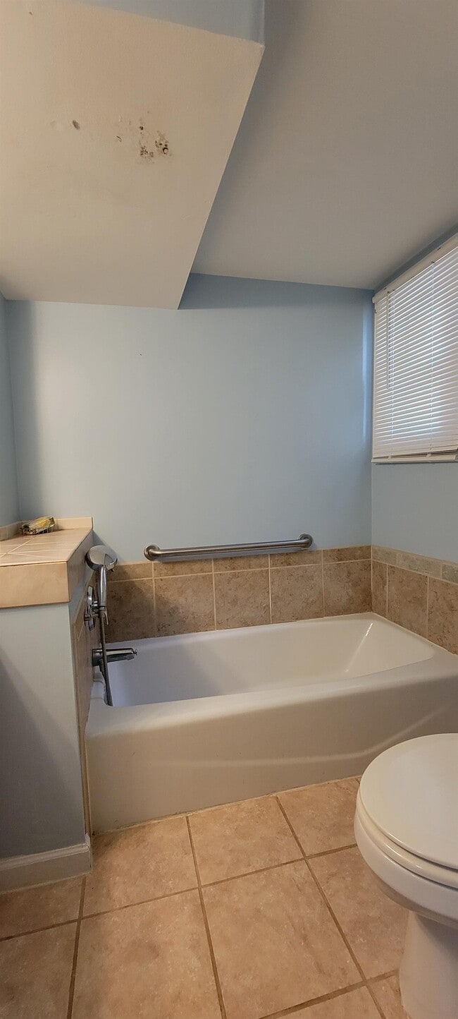 Photo - 48 Dillingham Rd