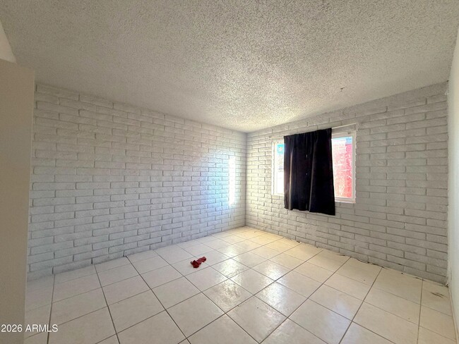 Photo - 433 W Ray Rd Unit Apt C