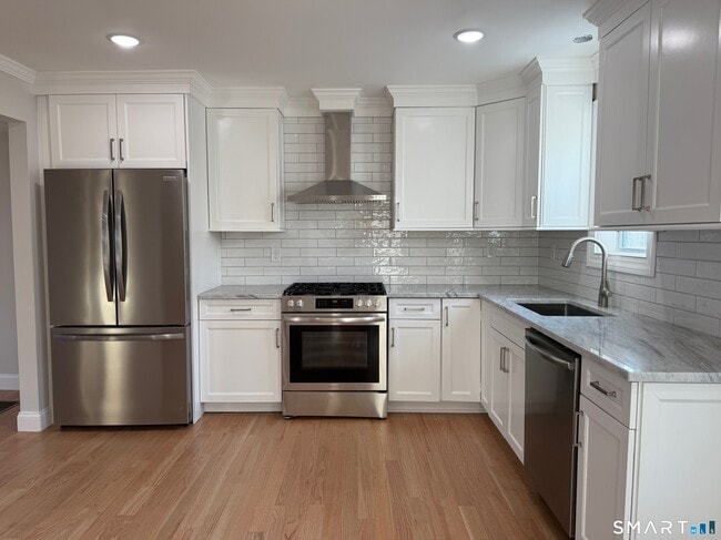 Photo - 37 Brainerd Rd