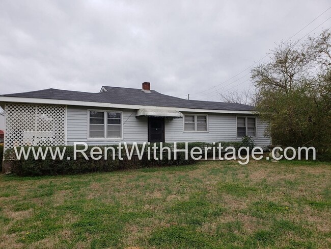 Building Photo - GRANDPA'S BUNGELOW/ CHARMING RANCH HOME/ T...