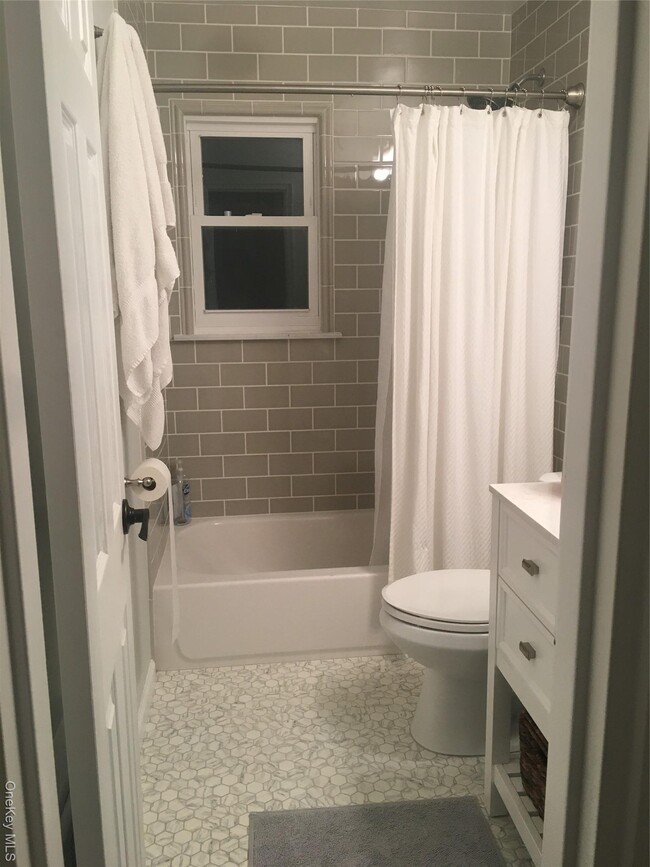 Photo - 8 Blackford Ave