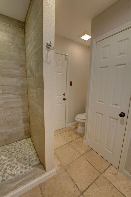 Photo - 1212 Marshalldale Dr