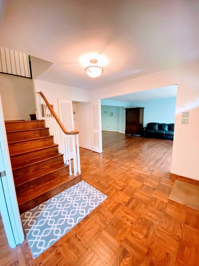 Photo - 1309 Centennial Rd