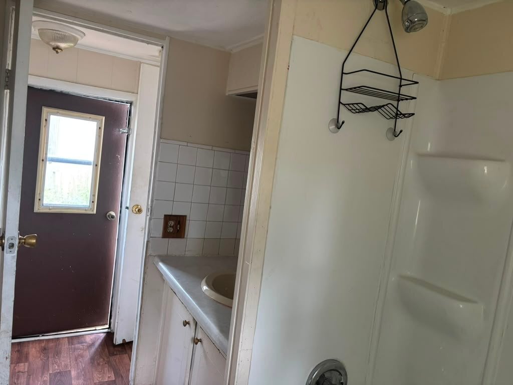 Photo - 1501 W 4th St