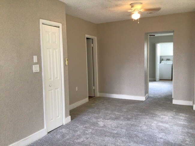 Photo - 741 W Osceola St