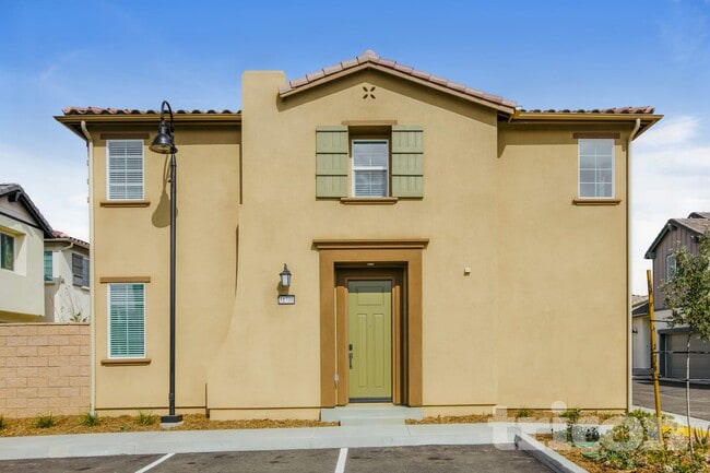 Building Photo - 31706 Luther Dr