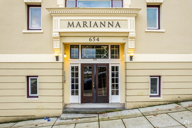 Photo - Marianna Apartments