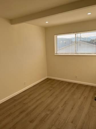 Photo - 60 Paloma Ave
