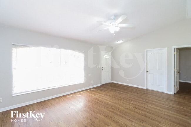 2486 Malibu Ln