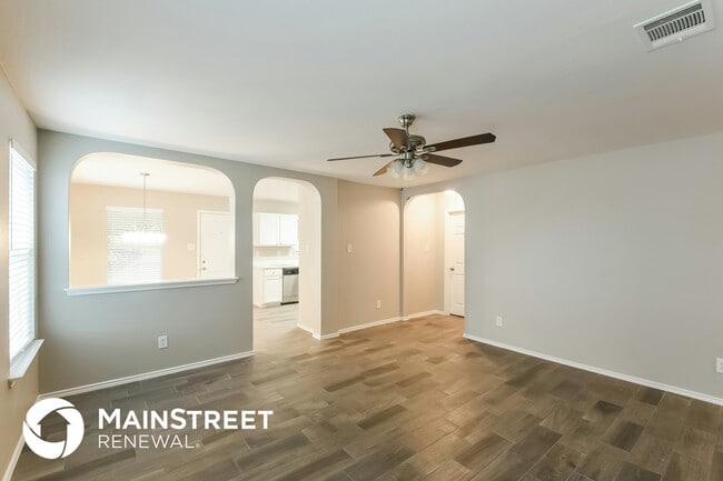 Photo - 10203 Crystal View