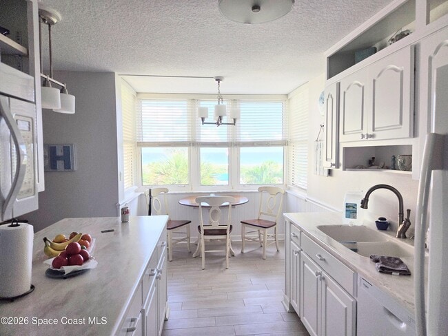 4700 Ocean Beach Blvd Unidad 317