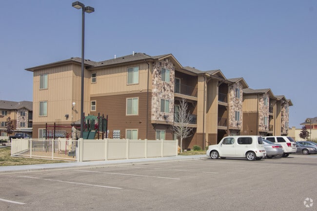 Photo - Aspen Creek Apartments