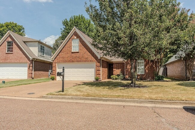 9716 Tucker Creek Cove