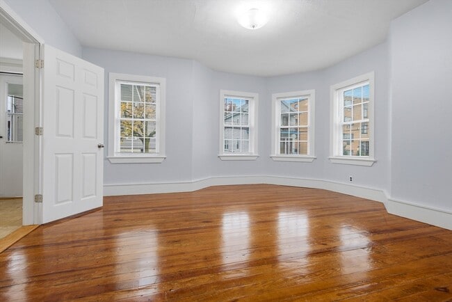 Building Photo - 42-46 Wyeth St Unit 1