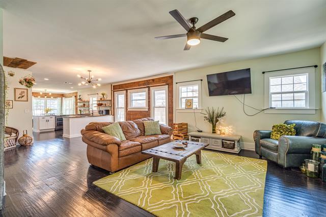 Photo - 2706 Bomar Ave