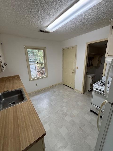 Photo - 404 W Hampton Ave