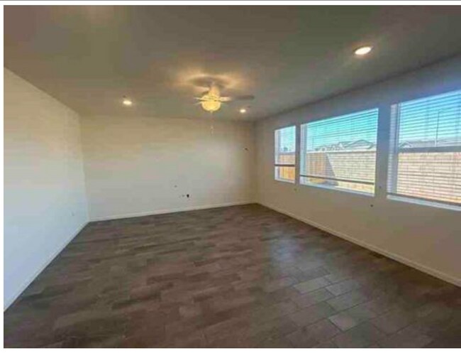 Photo - 6684 E Oslin Ave