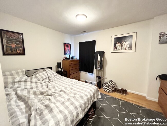 Photo - 914 Dorchester Ave Unit 1