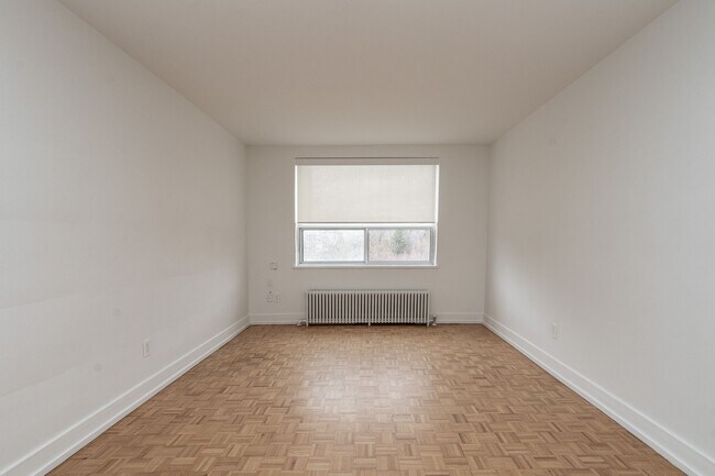 Photo - 55 Eccleston Dr Unit 207