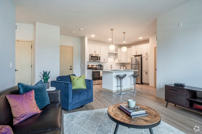 2BR, 2BA - 1098SF - Living Room