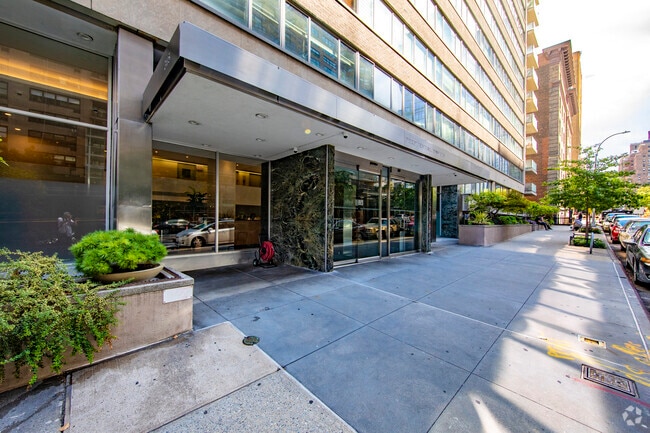 Photo - Presidential Tower