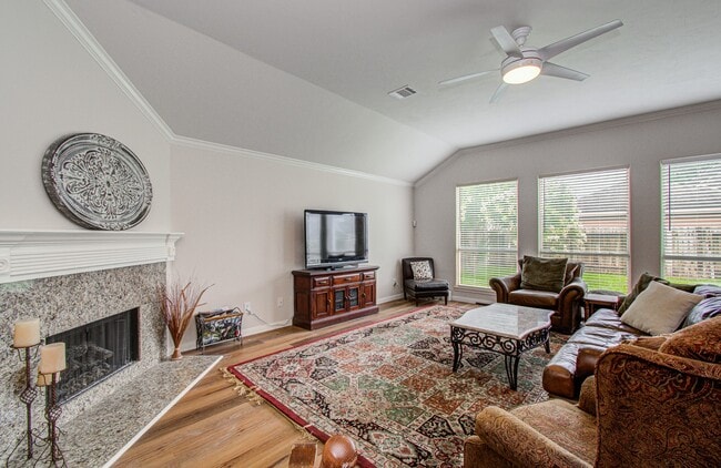 Photo - 17611 Emerald Garden Ln