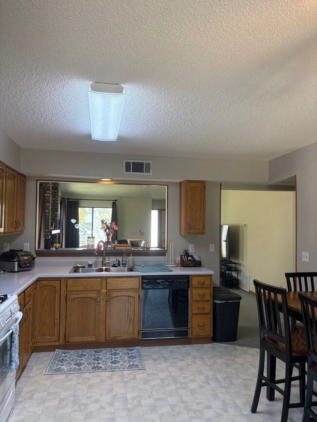 Photo - Charming 2 Bedroom in Niceville!