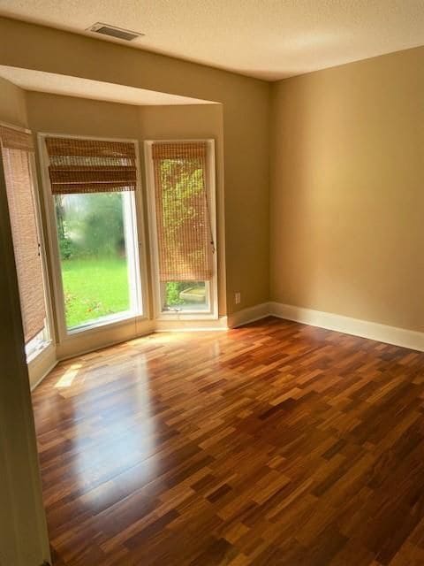 Photo - 341 Pebble Trail