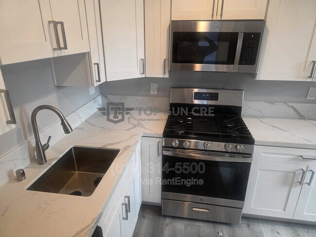 Photo - 4866 Fond Du Lac Ct