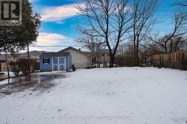 Photo - 86 Morenz Crescent