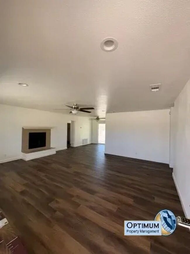 9295 Verdugo Ave