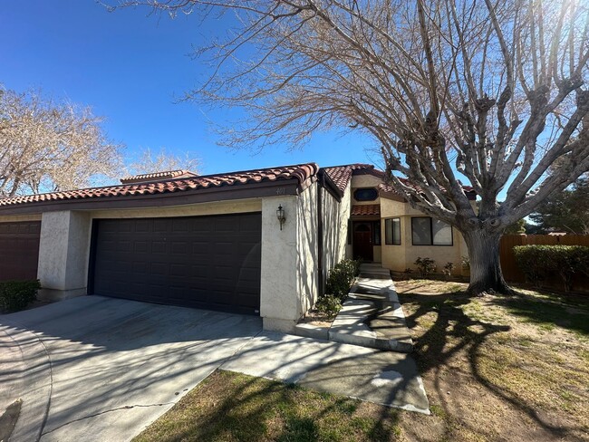 Elegant 4-Bedroom, 3-Bath Home in Prime Cu... - Elegant 4-Bedroom, 3-Bath Home in Prime Cu...