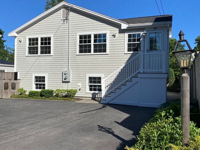 Photo - 39 Warren St Unit 1B