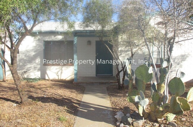 Building Photo - Tucson's Hidden Treasure!! Rental