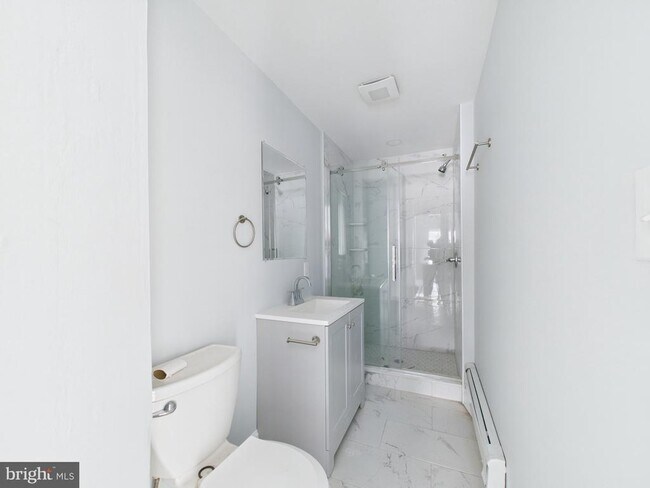 Photo - 2021 Granite St