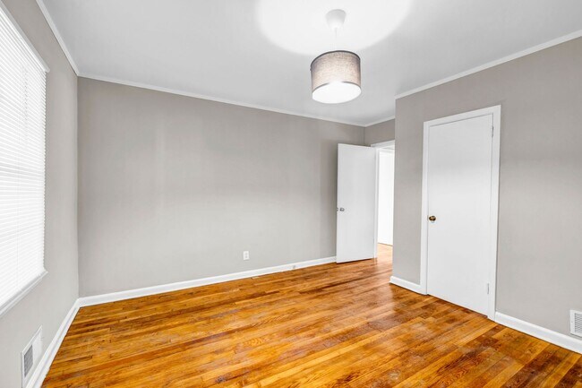 Photo - 1870 Windemere Dr NE Unidad A