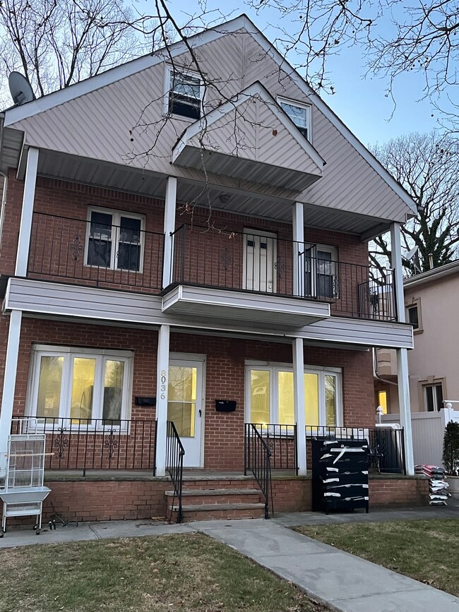 Photo - 8036 242nd St Unidad 1st Floor