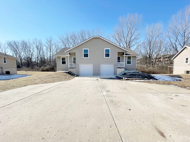 Photo - 7104 Orchard Ct