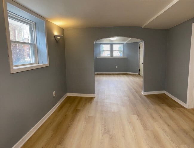 Photo - 3755 S Winchester Ave Unidad Garden