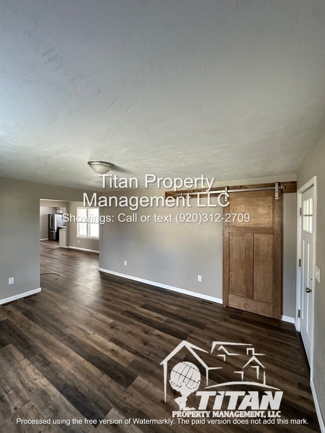 Photo - 617 Milwaukee St