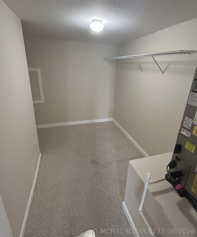 Photo - 3804 Victoria Rd