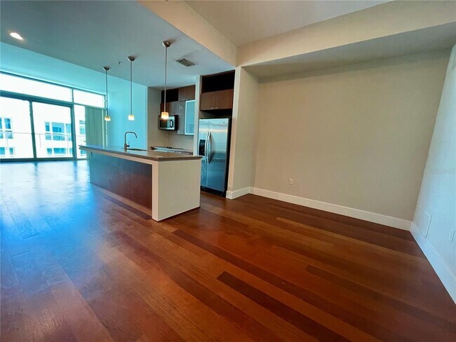 Photo - 111 N 12th St Unit 1810