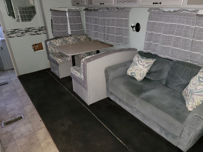 Photo - 446 Co Rd 90B