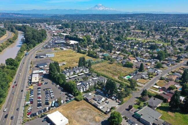 River Glen Apartments