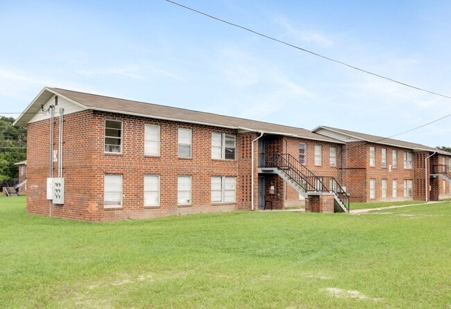 Building Photo - 500 S Warner Ave Unit #500