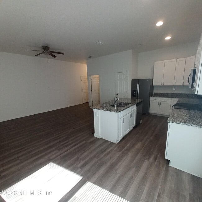 Photo - 3006 Alonso Rd