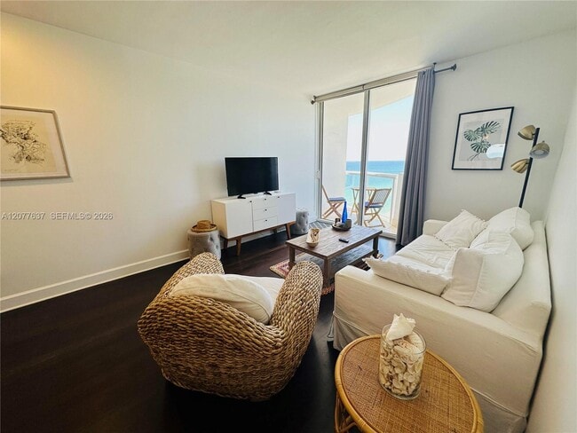 6365 Collins Ave Unit 2005