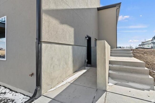 Photo - 1538 E Livi Ln Unit Basement Full
