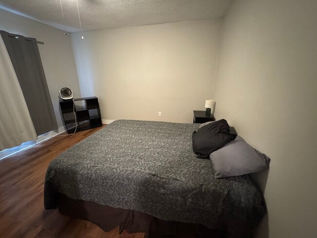 Photo - 310 S Riverfront St